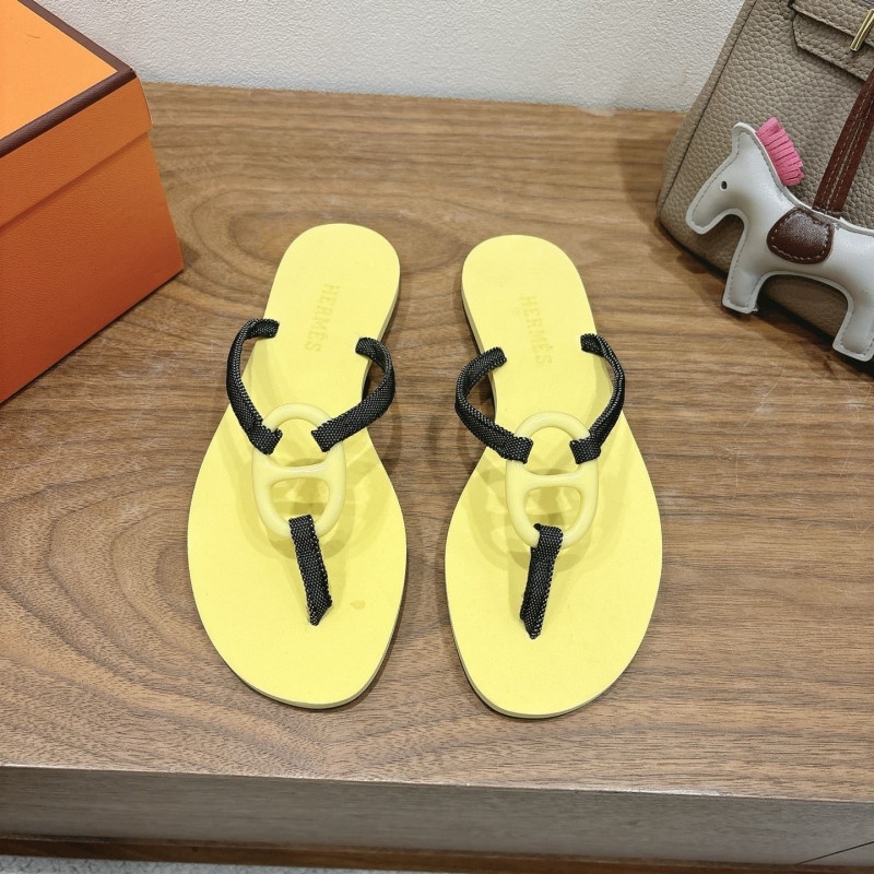 H**me5 slippers